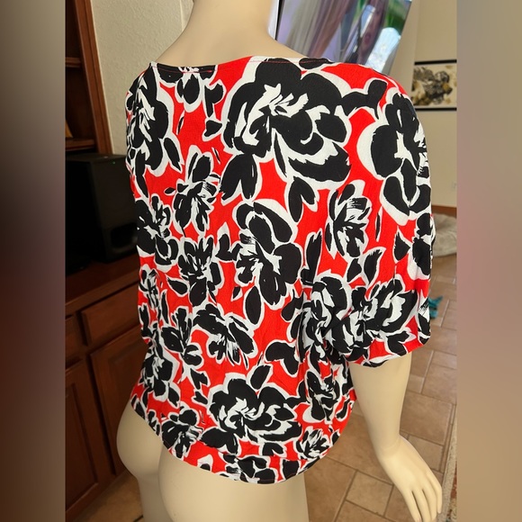 Nordstrom LEITH Red White Black Floral Print Crop Flyaway Top Size XL - Picture 4 of 10